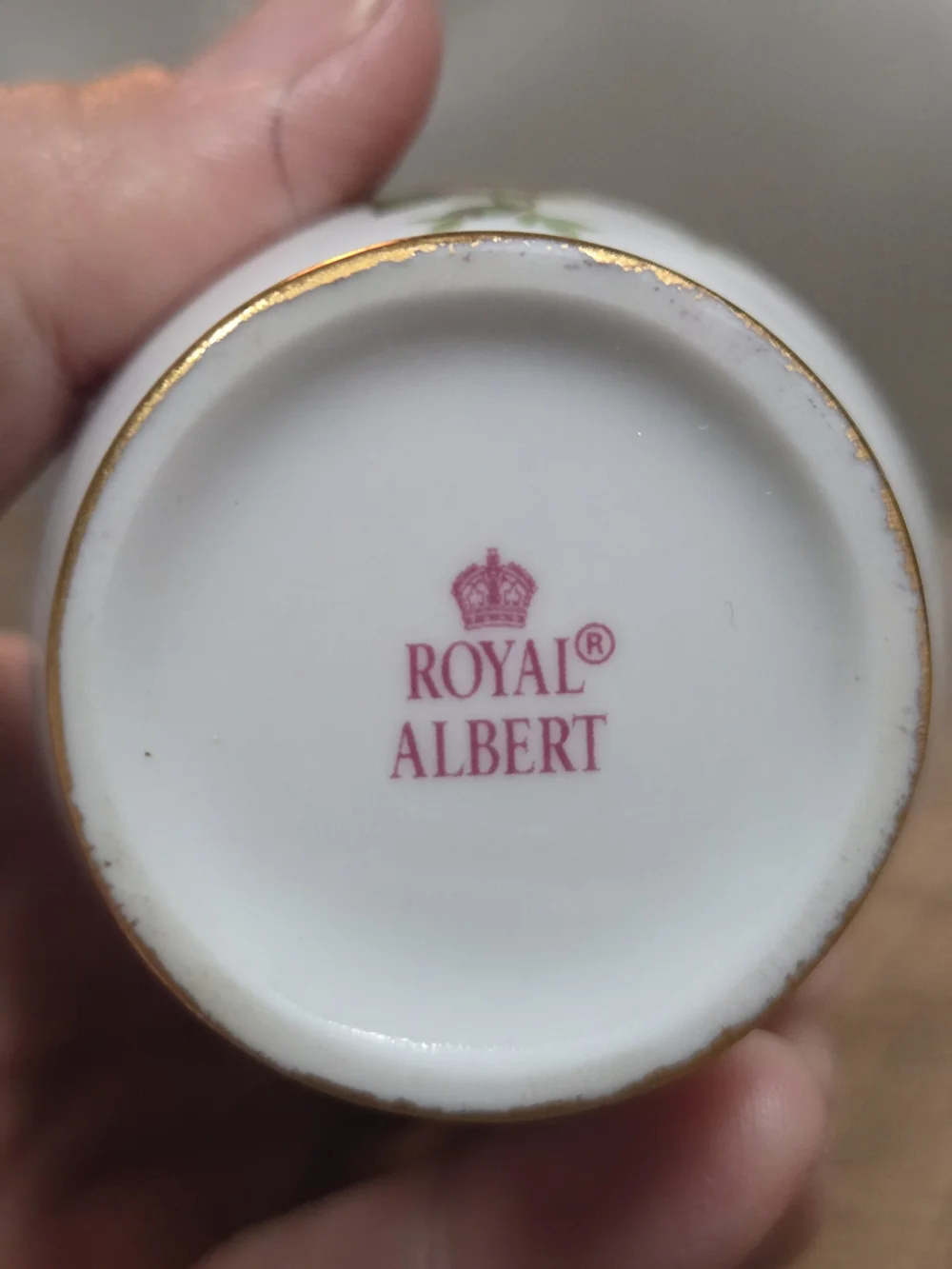 Royal Albert beautiful vintage